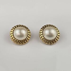 Vintage Henkel & Grossé Gold Clip-On Earrings Faux Pearl 2.3cm